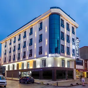 فندق Dem Premium - Round Trip Airport Service - Istanbul International Airport, Arnavutkoy